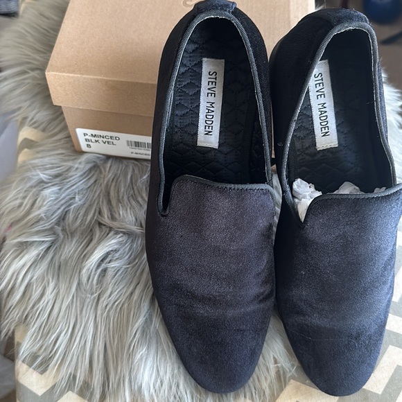 Steve Madden P-Minced Black Velvet Loafers Men's Size 8-PREOWNED WITH BOX - Picture 3 of 6